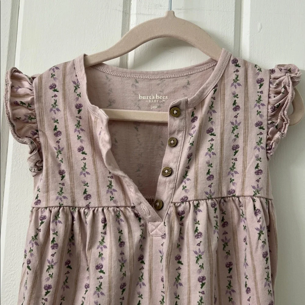 Burts Bees Baby farmhouse floral organic baby girl jumpsuit - Picture 3 of 4